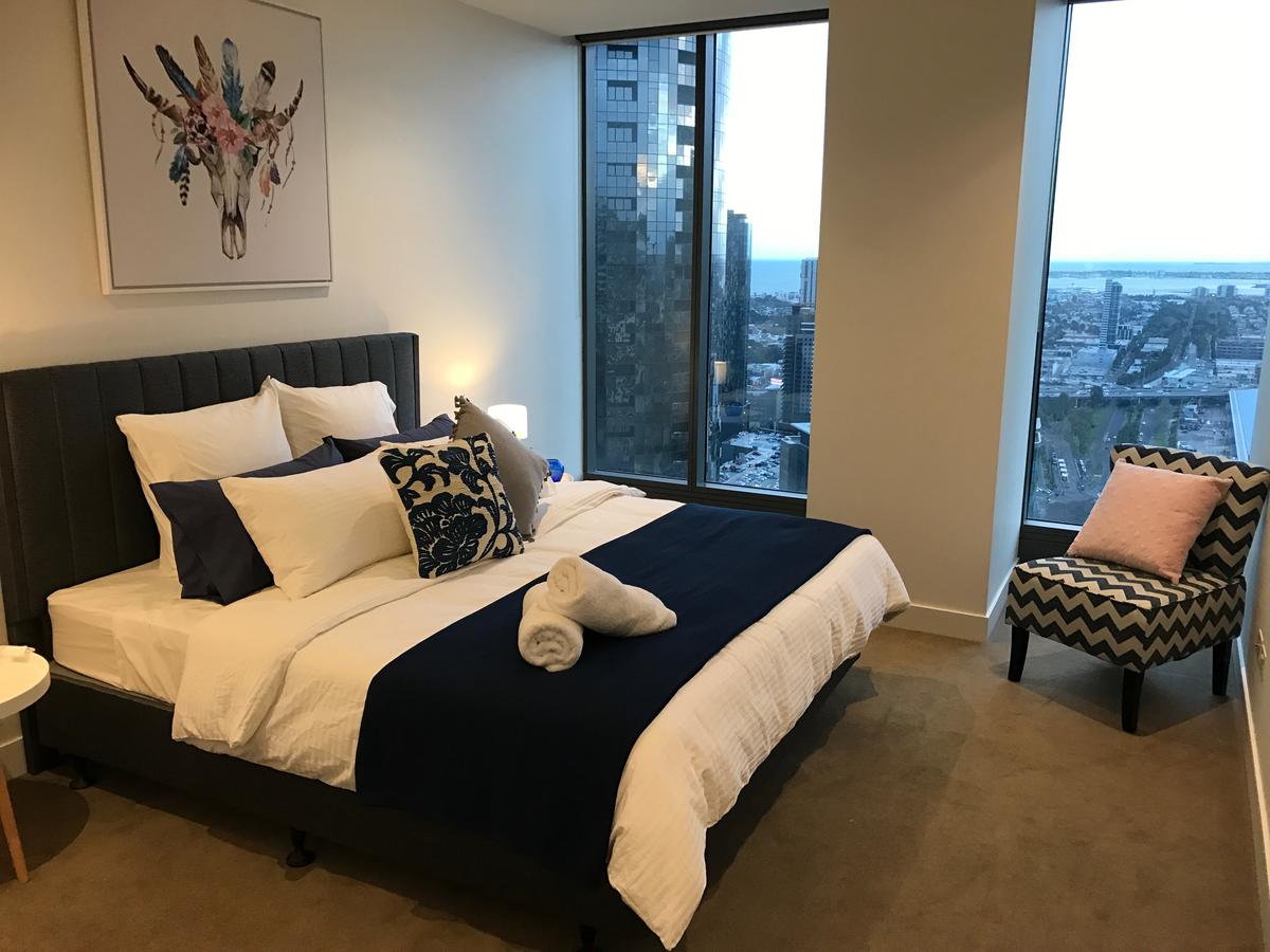 2 Bedroom Luxury At Southbank - thumb 2