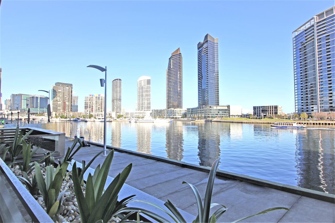 Auzzie Apartments Docklands, Melbourne - thumb 1