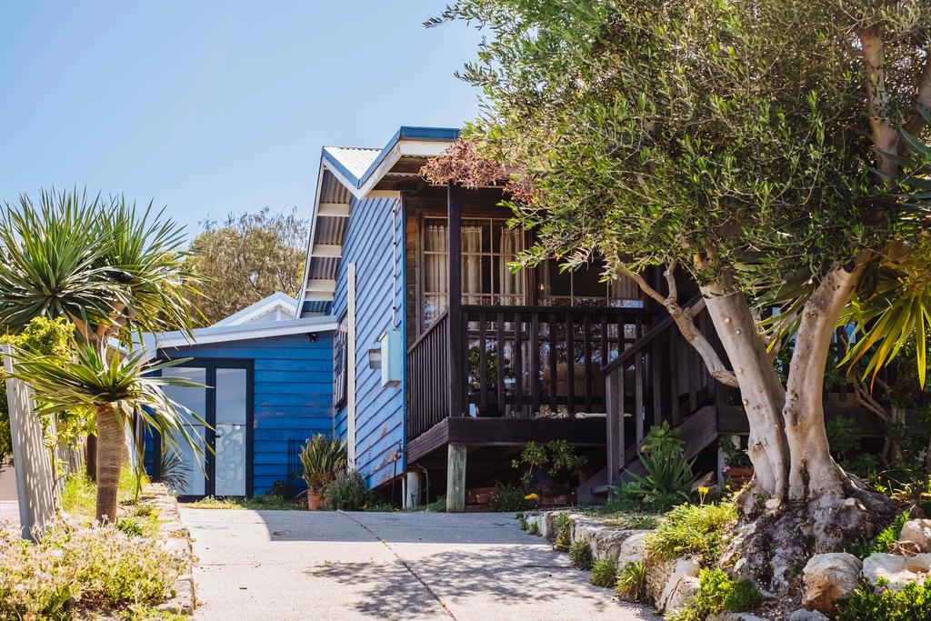 The Blue Beach House - thumb 2