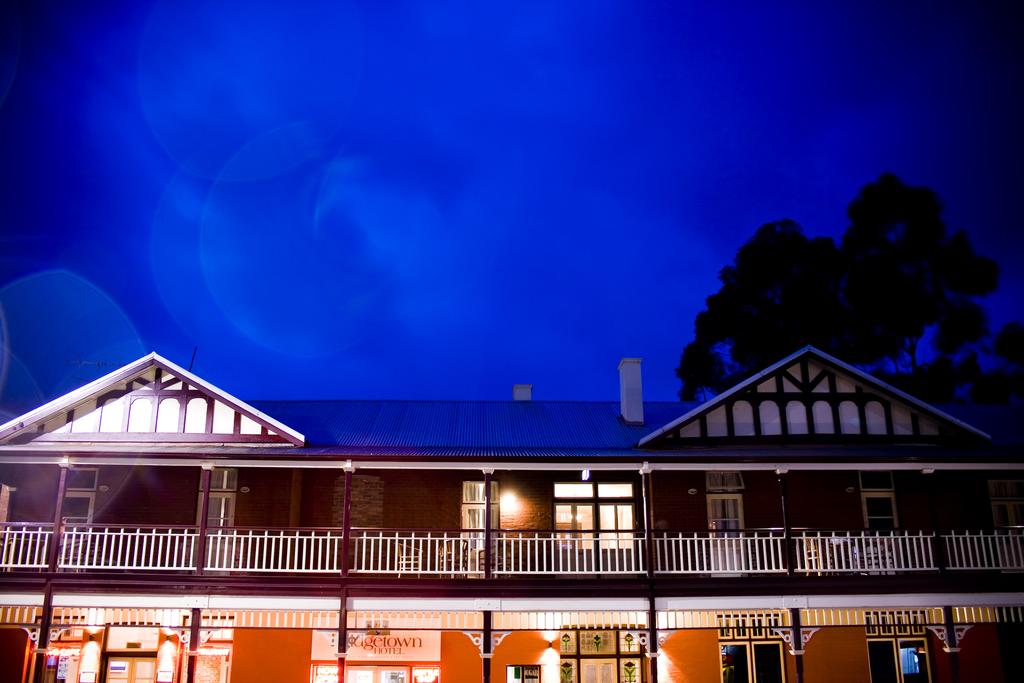 The Bridgetown Hotel - New South Wales Tourism 