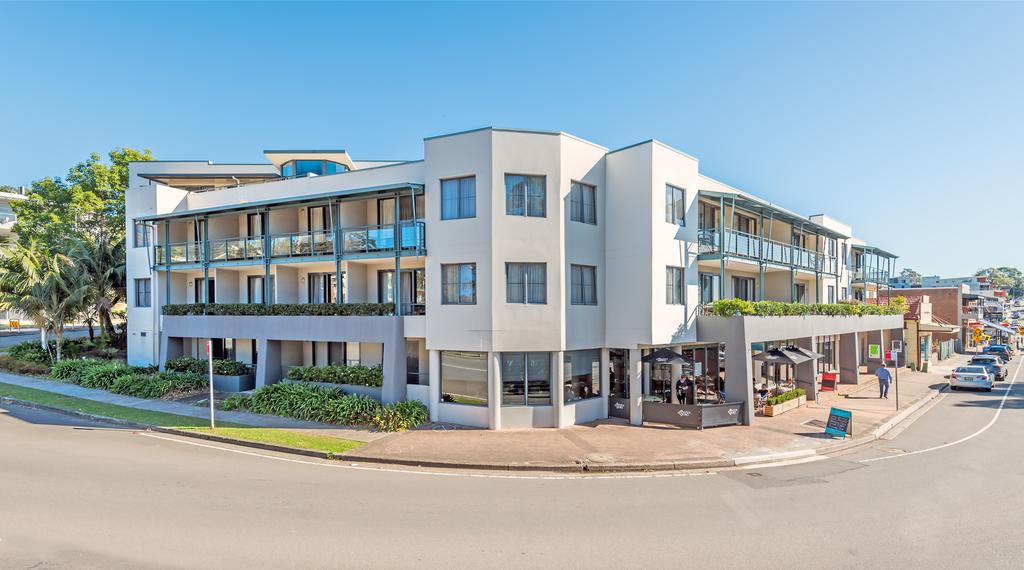 The Brighton Apartments - Accommodation Airlie Beach