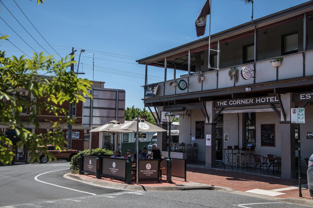 The Corner Hotel Alexandra - New South Wales Tourism 