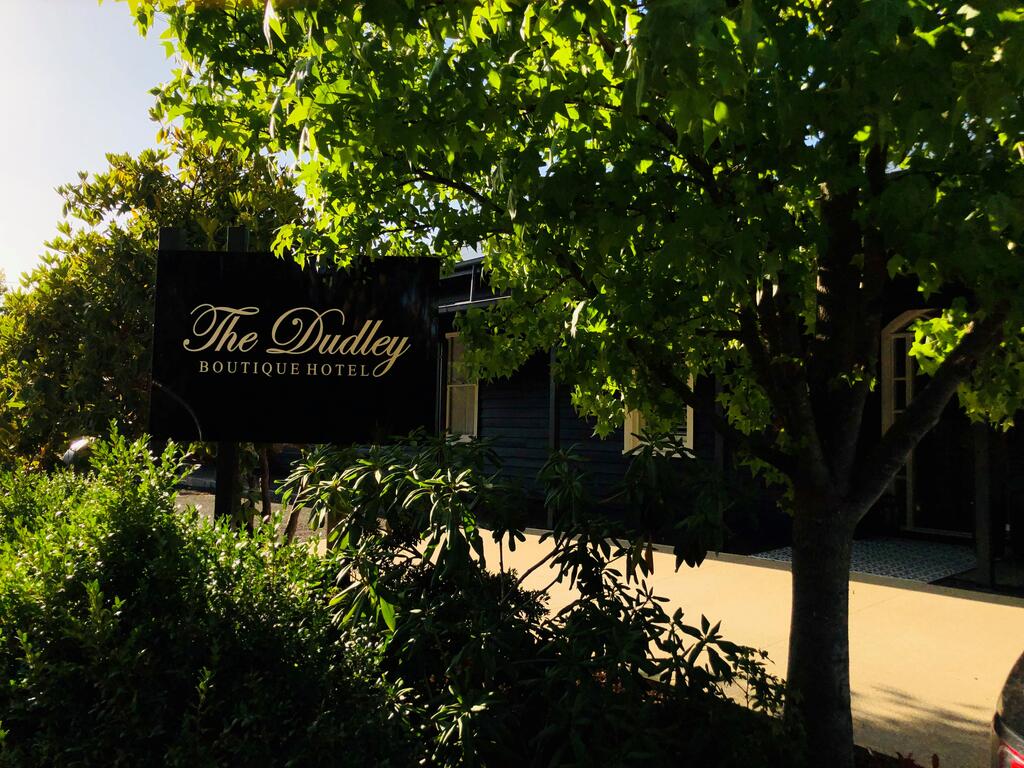 The Dudley Boutique Hotel - Accommodation Airlie Beach