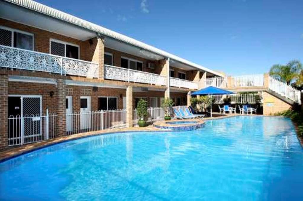 The Hermitage Motel - Campbelltown - Accommodation Ballina