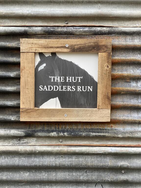 The Hut, Saddlers Run - thumb 1