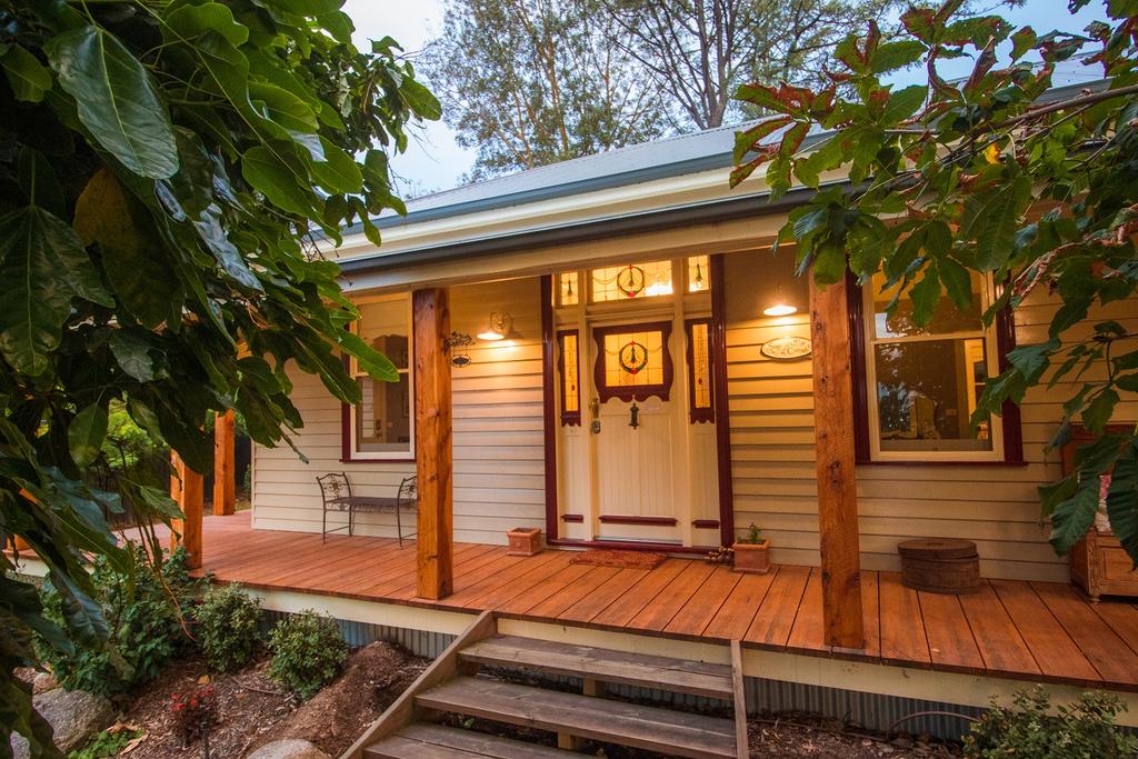 The Oaks Lilydale Accommodation - New South Wales Tourism 