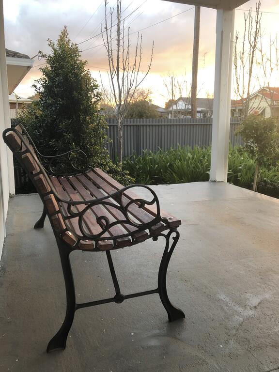 The Rested Guest 3 Bedroom Cottage West Wyalong - thumb 2