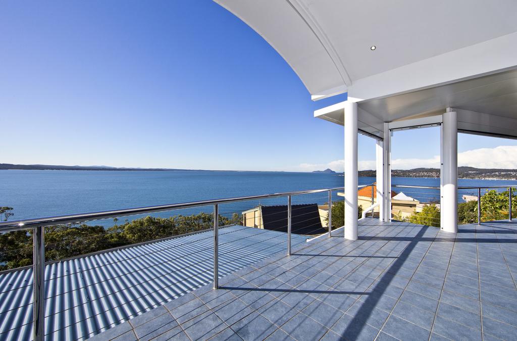 The Ultimate Ocean View - A Luxury Home - thumb 1