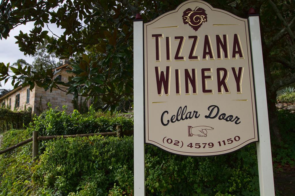 Tizzana Winery Bed And Breakfast - thumb 2