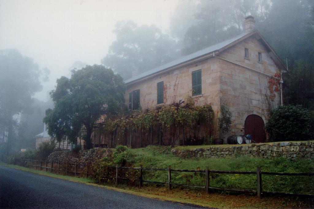 Tizzana Winery Bed and Breakfast - New South Wales Tourism 