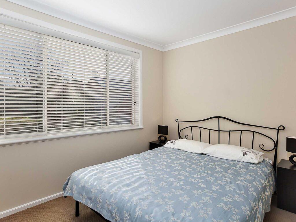 Tomaree Townhouse', 5/26-28 Tomaree Street - Large Air Conditioned Townhouse & WIFI - thumb 3