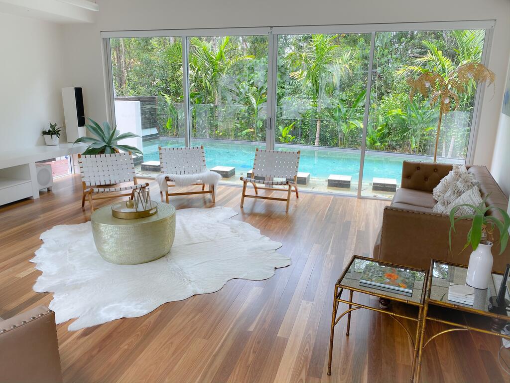 Tranquil Noosa Heads Luxury Home With Private Pool - Gym Tennis & Golf