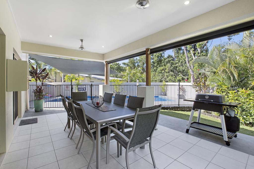 Tropical Private Holiday House With Pool - Accommodation Airlie Beach 2