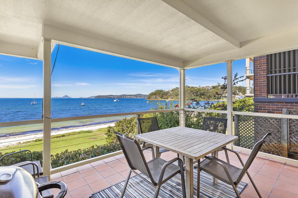 Tuscan Waterfront, Unit 1/213 Soldiers Point Road - thumb 0