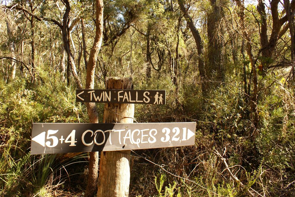 Twin Falls Bush Cottages - thumb 3