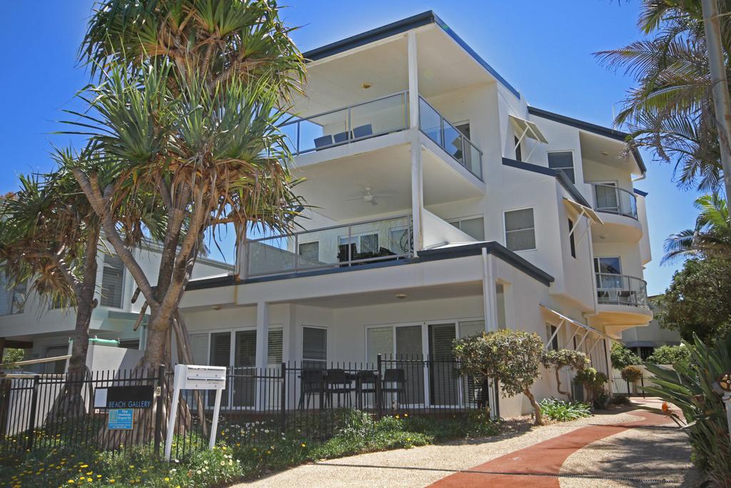 Unit 2, Beach Gallery, 9 Andrew Street Point Arkwright, 500 BOND, LINEN SUPPLIED - Tourism Noosa 0