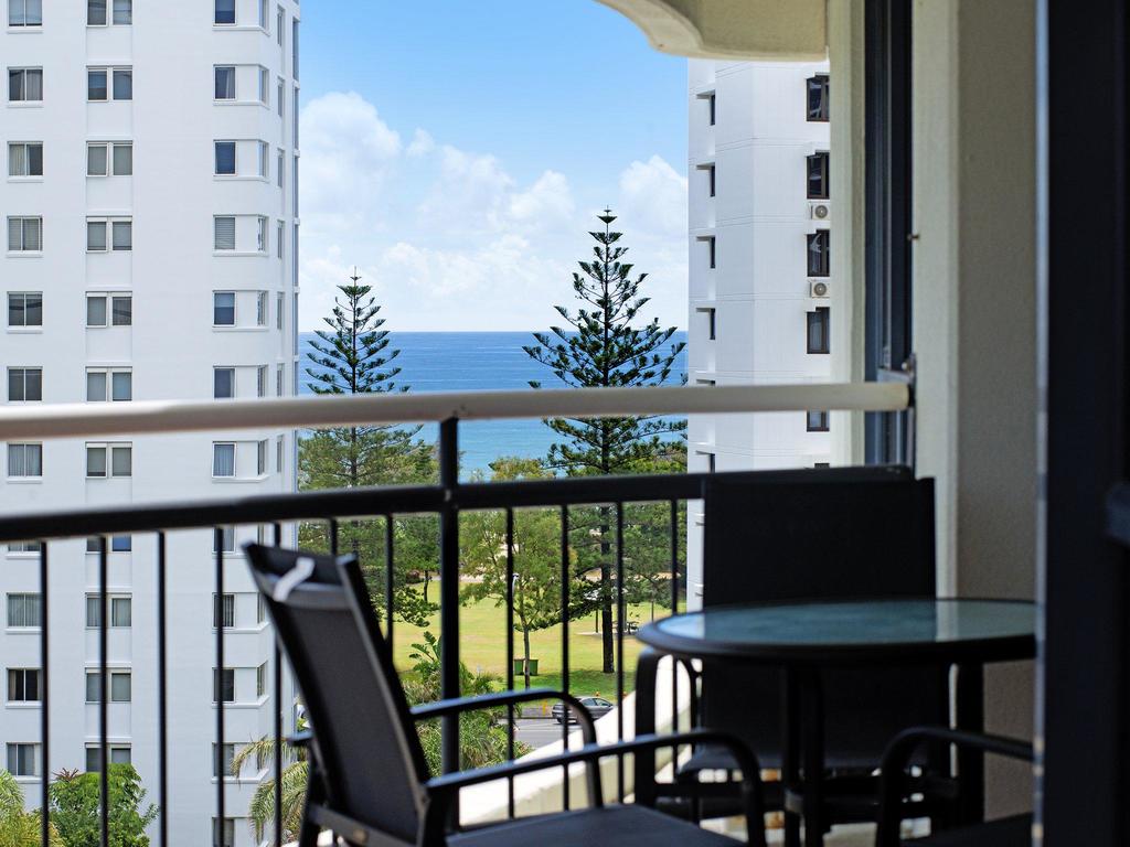Victoria Square Apartments In The Heart Of Broadbe - thumb 1