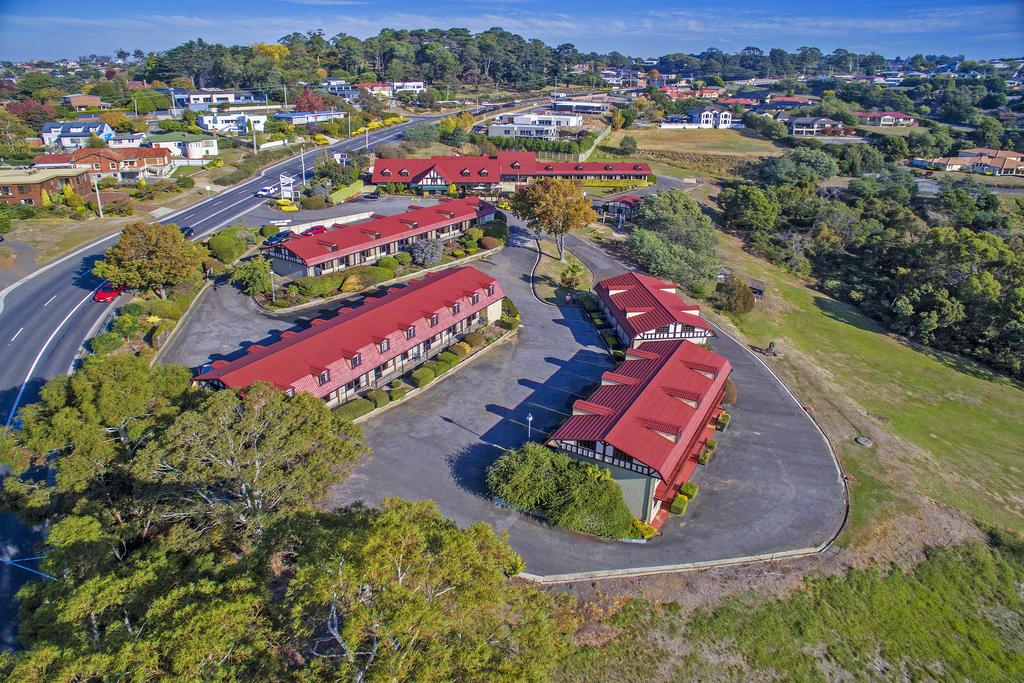 Village Family Motor Inn - New South Wales Tourism 