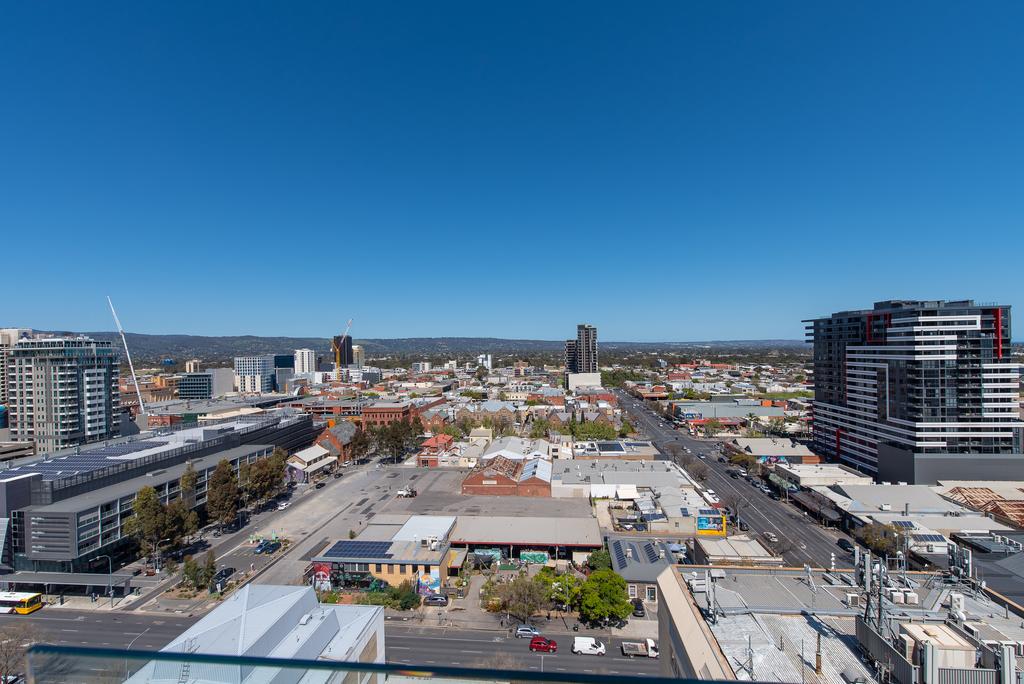 Vision On Morphett Adelaide Central - thumb 2