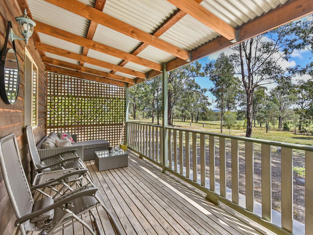 Wallaby Cottage - cute Accom in bushland setting