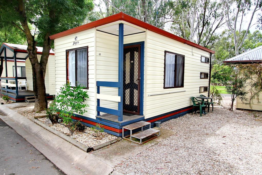 Wangaratta Caravan Park - New South Wales Tourism 