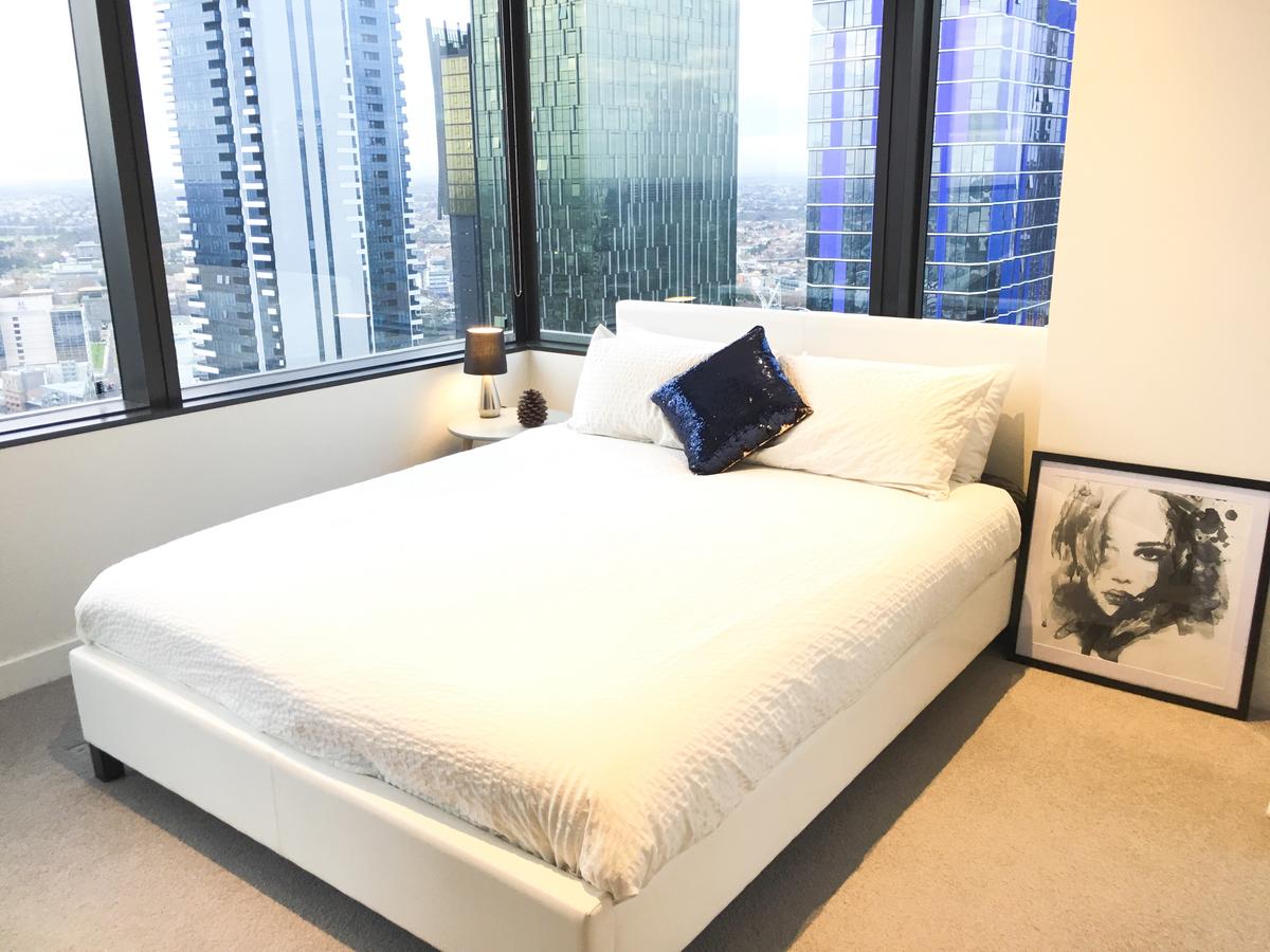 CBD Spacious 3 Bedrooms-Breathtaking View Gym Pool - Accommodation ACT 1