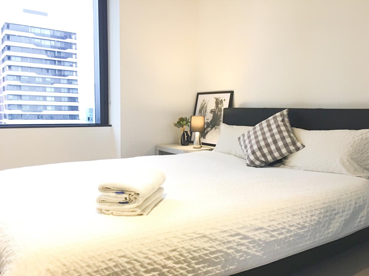 CBD Spacious 3 Bedrooms-Breathtaking View Gym Pool - Accommodation ACT 4