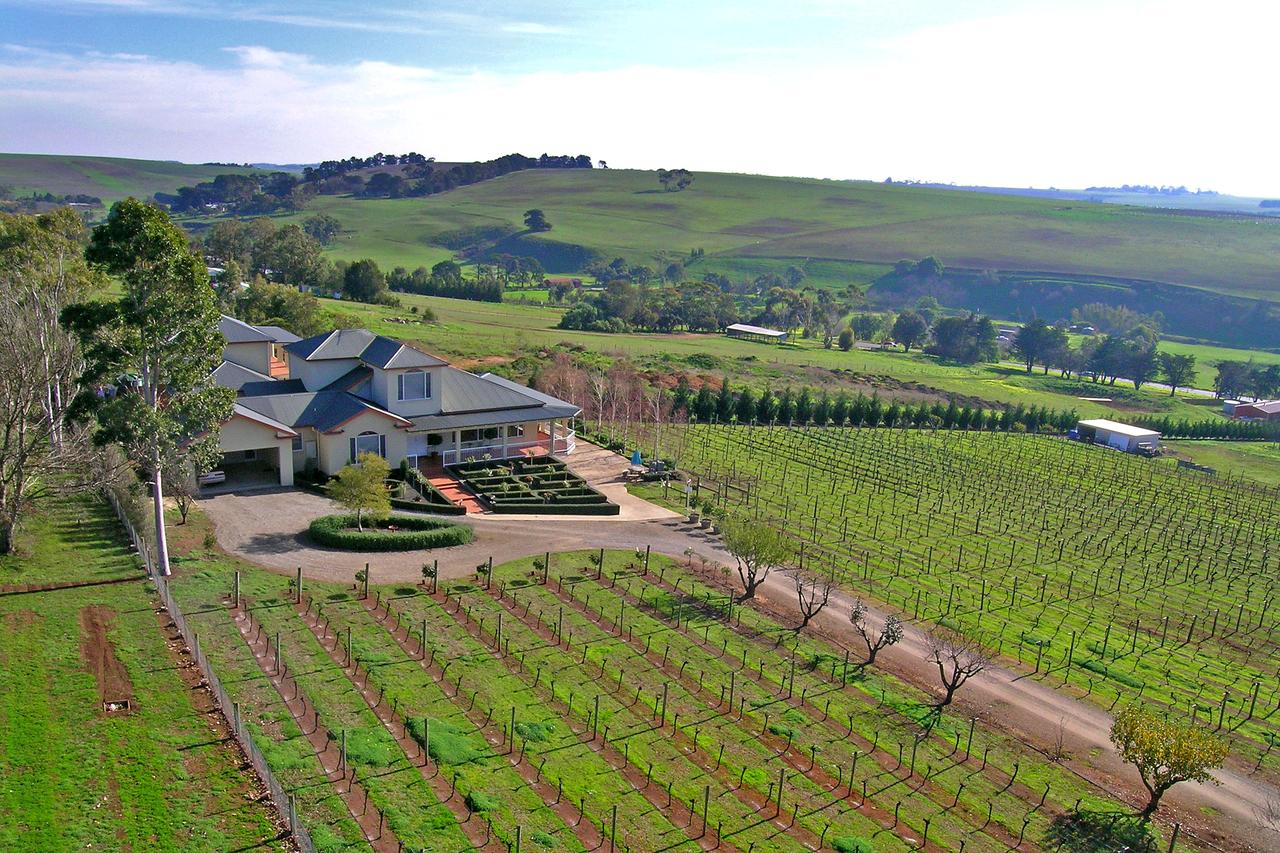 Waybourne- Vineyard and Winery - Accommodation Adelaide