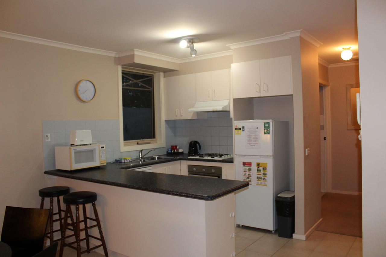 Australian Home Away @ Box Hill 2 Bedroom - Redcliffe Tourism 7
