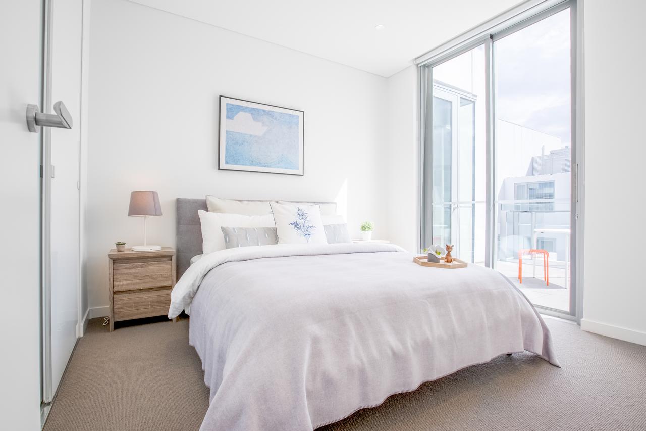 Docklands Waterfront Luxury Villa - Accommodation ACT 23
