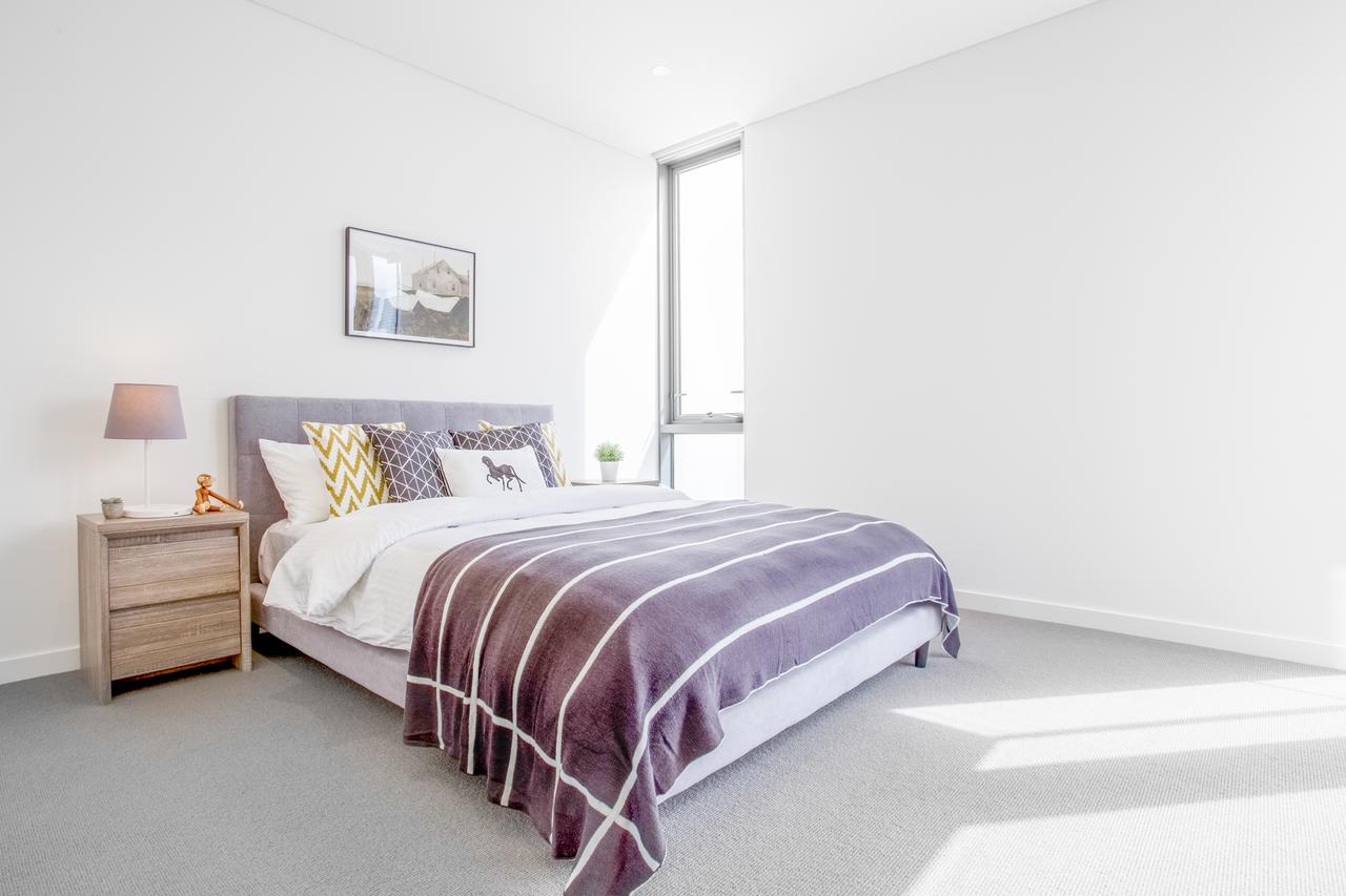 Docklands Waterfront Luxury Villa - Accommodation ACT 21