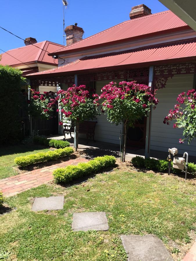 Airleigh-Rose Cottage - Melbourne 4u
