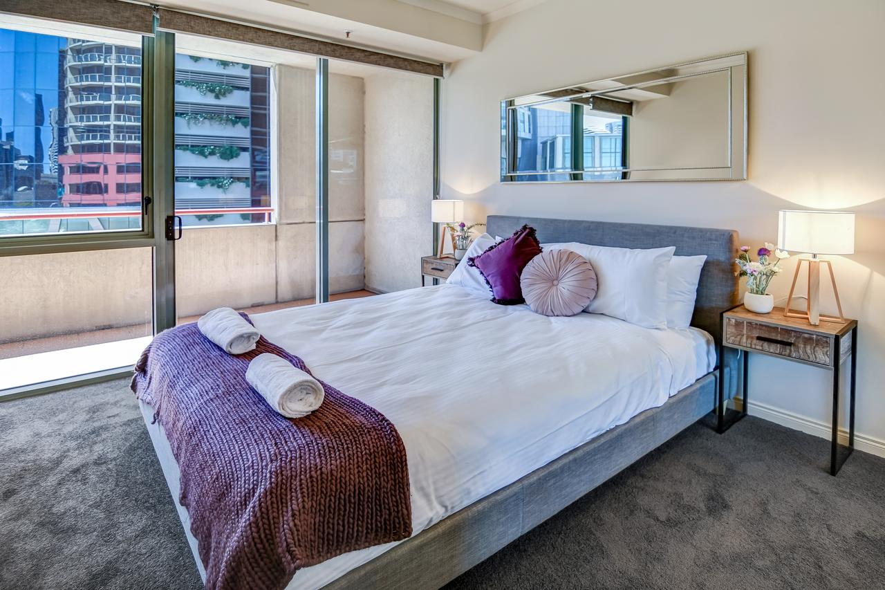 Southbank Tower Apartments - Accommodation ACT 7