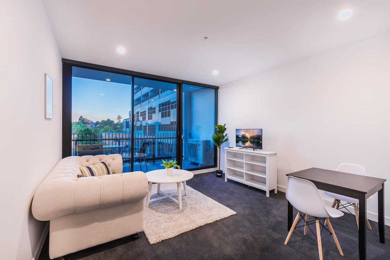 Astrina 2 Bed 2 Bath Apartment - Accommodation Adelaide