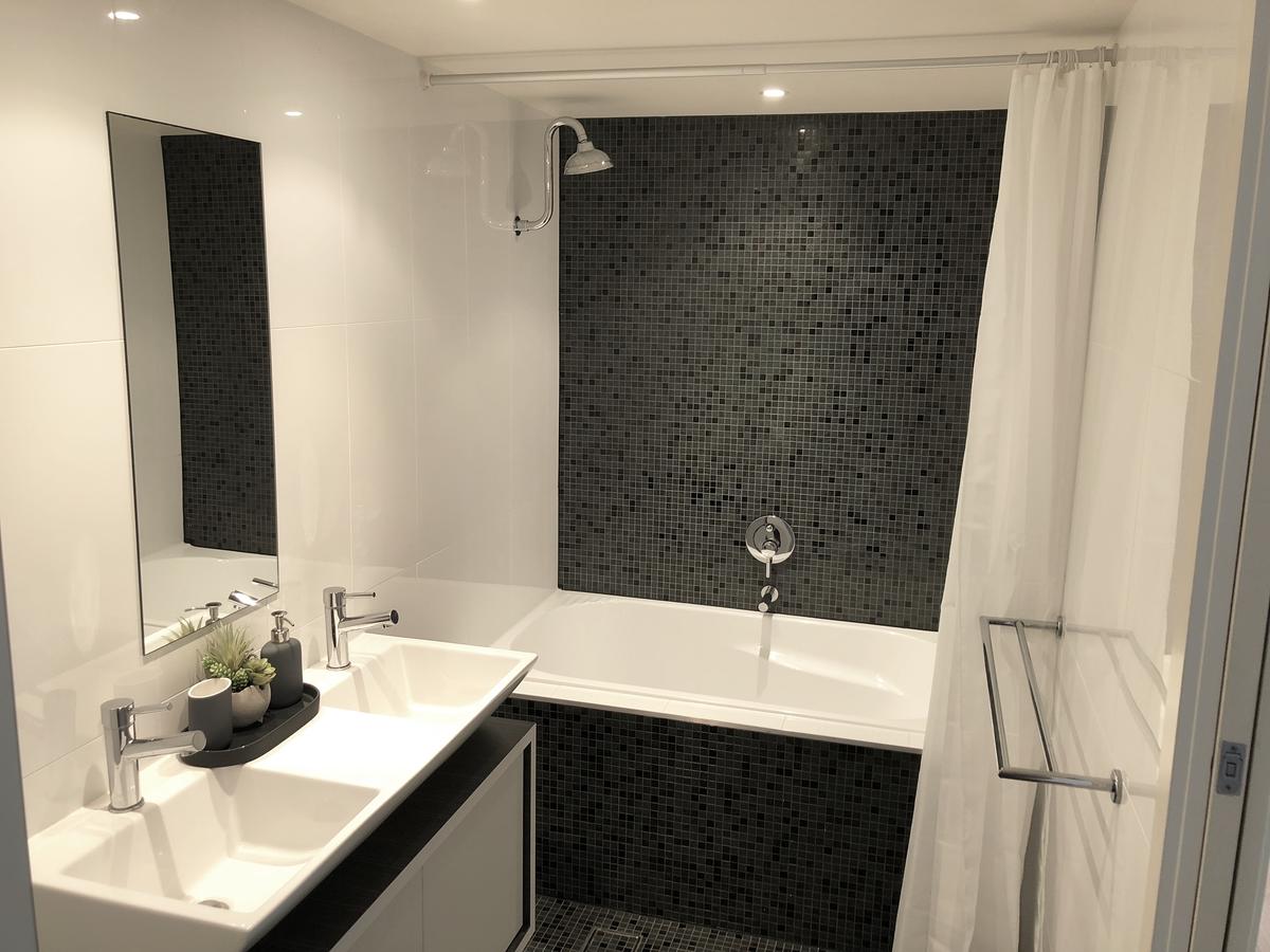 Sunshine Beach Luxe Apartment - Redcliffe Tourism 11
