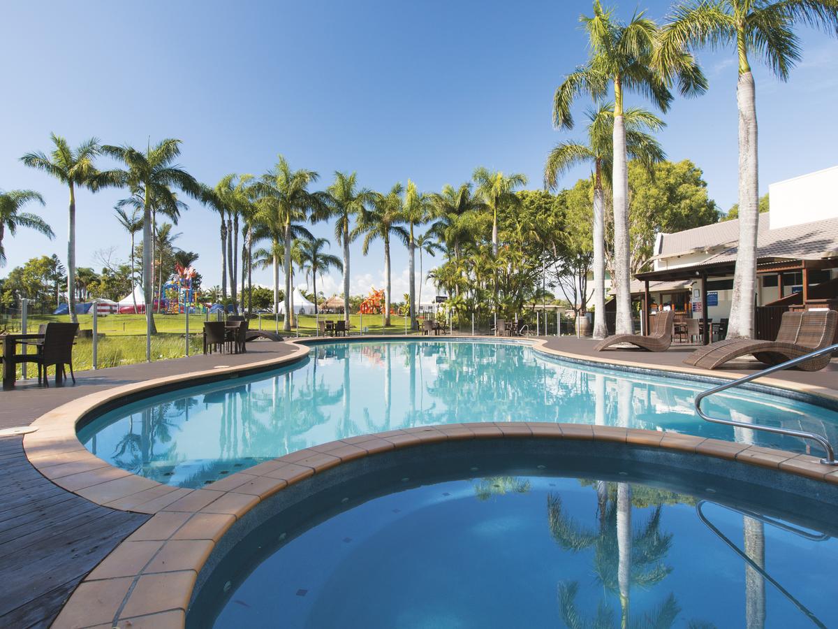 Oaks Oasis - Accommodation Airlie Beach