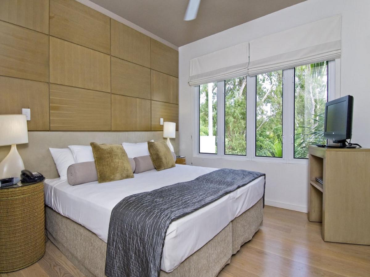 Beach Club Port Douglas 3 Bedroom Luxury Apartment - Redcliffe Tourism 10