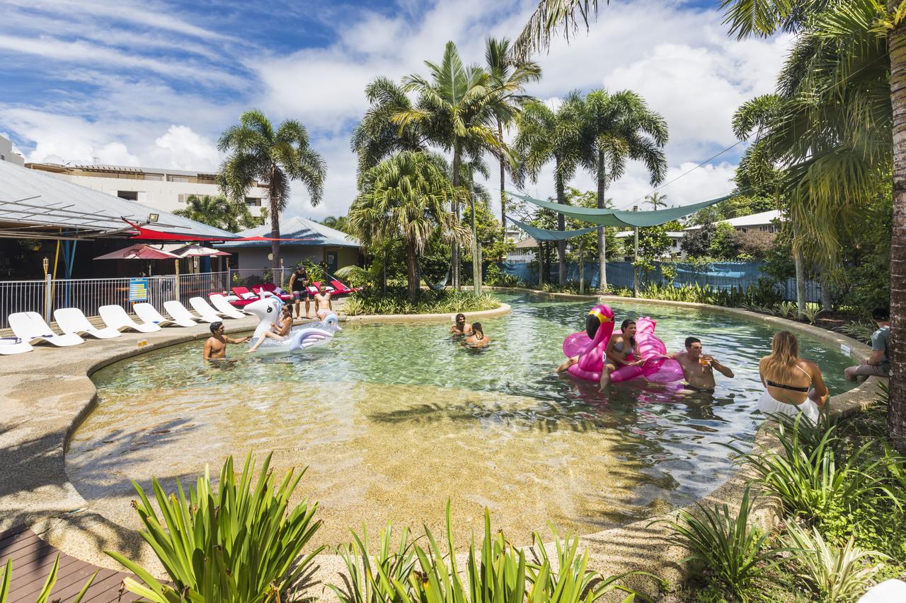 Summer House Backpackers Cairns - Kawana Tourism