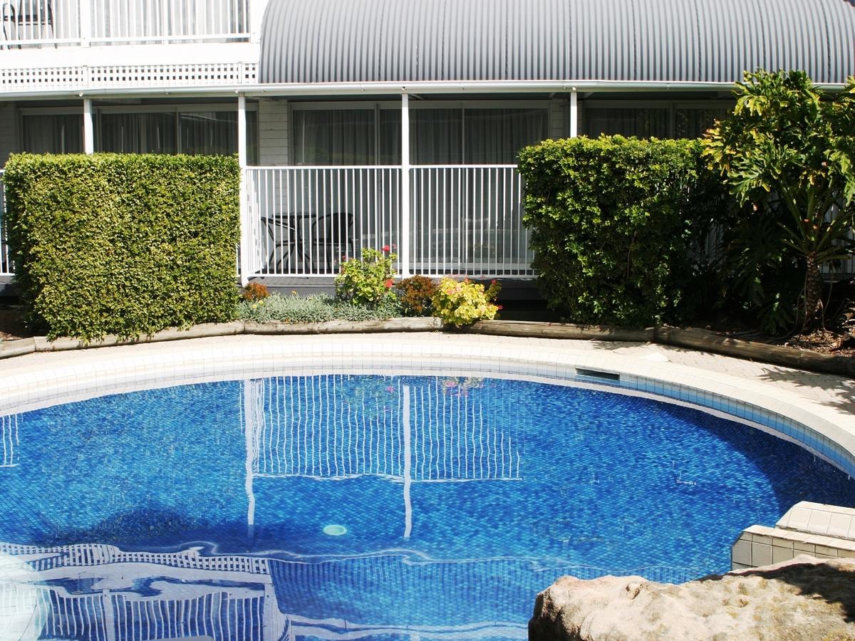 Dalby Manor Motor Inn - Accommodation in Surfers Paradise
