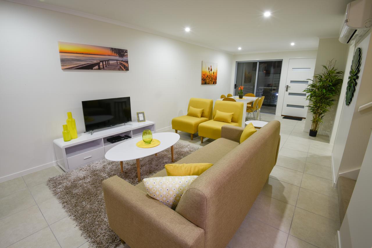 Direct Hotels - Breeze On Brightwater - Accommodation Mooloolaba 0