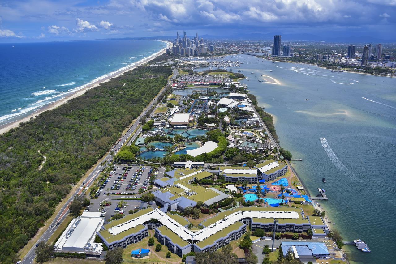 Sea World Resort & Water Park - Accommodation Main Beach 15