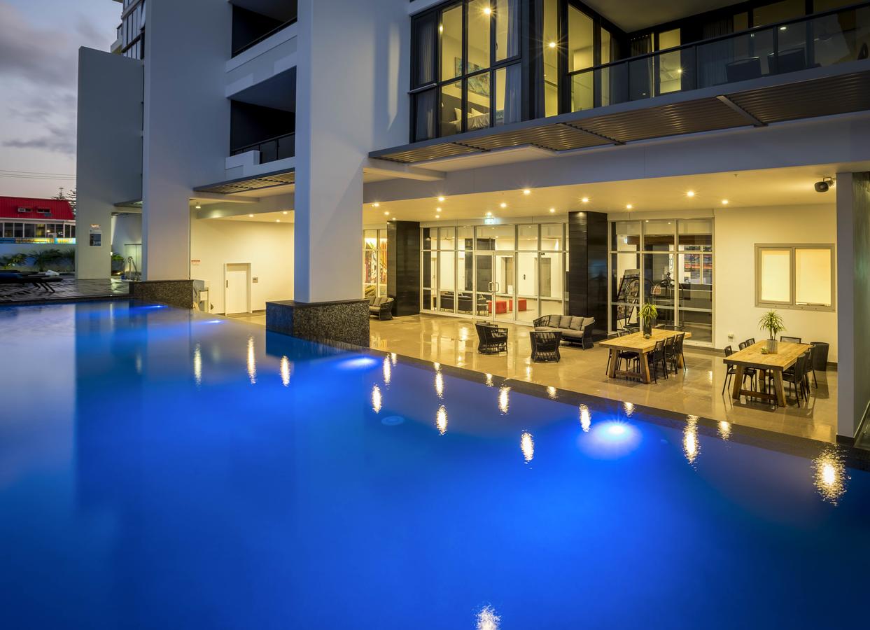 Synergy Broadbeach - Official - Accommodation in Surfers Paradise