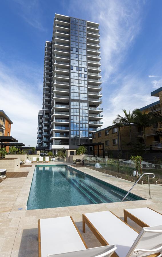 Boardwalk Burleigh Beach - Official - Accommodation in Surfers Paradise