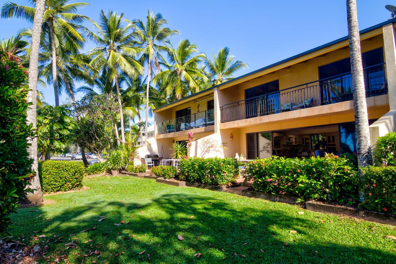 Number 2 On The Beach | Beautiful Beachfront Villa - Redcliffe Tourism 22