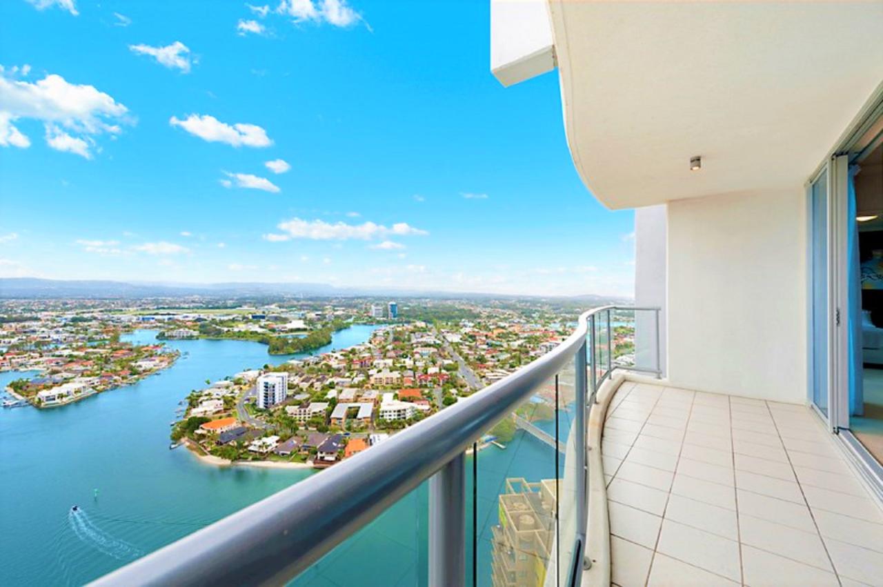 The Towers Of Chevron Renaissance - Holidays Gold Coast - Accommodation in Surfers Paradise 12