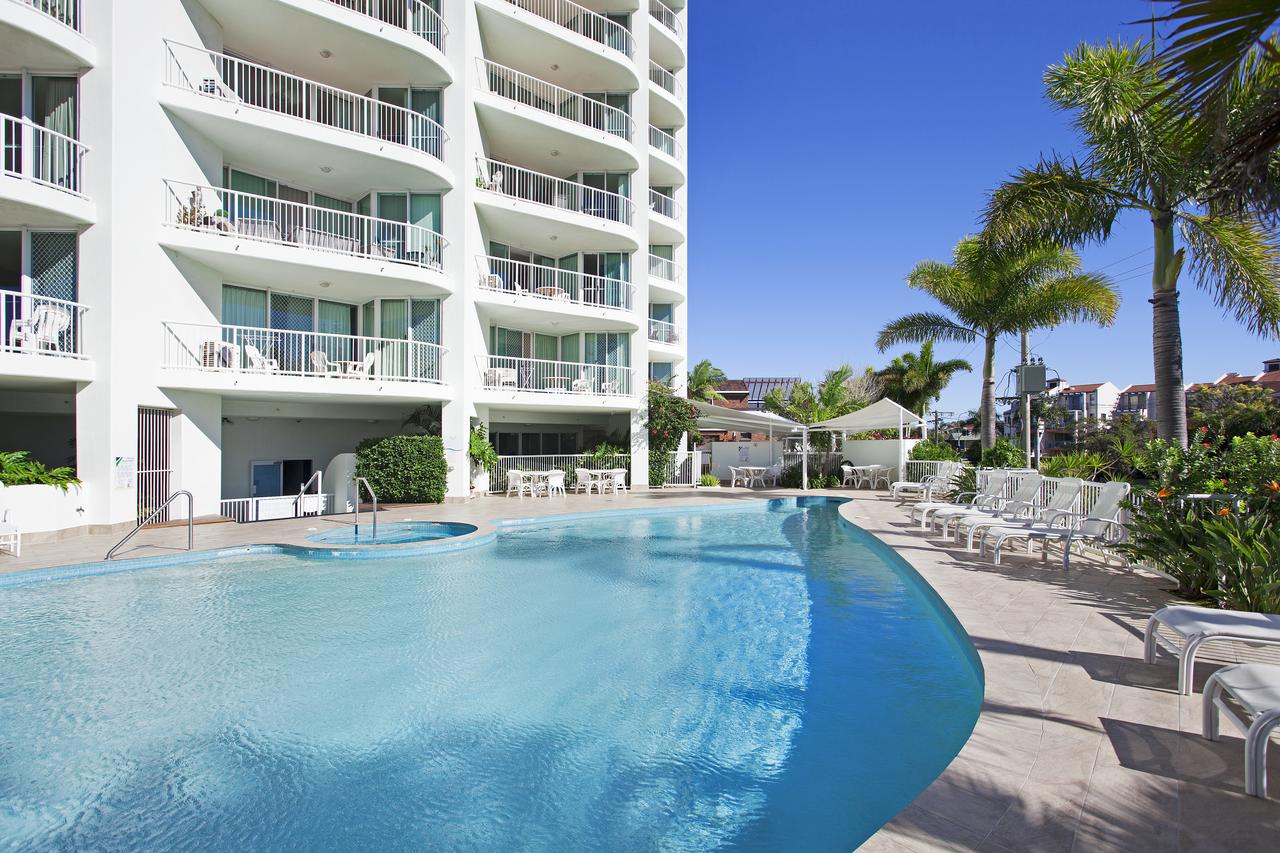 Crystal Bay On The Broadwater - Accommodation Airlie Beach
