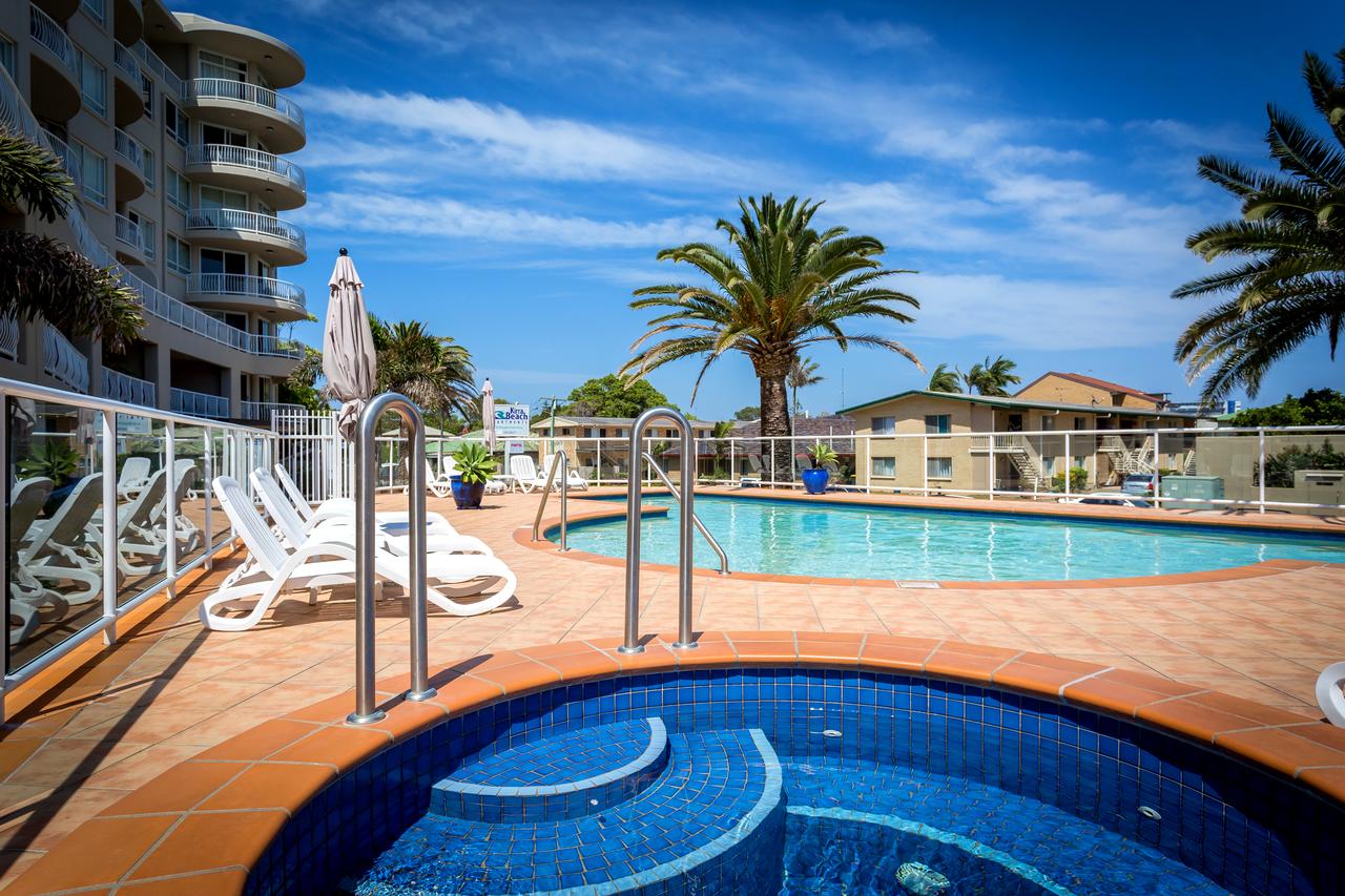 Kirra Beach Apartments - QLD Tourism