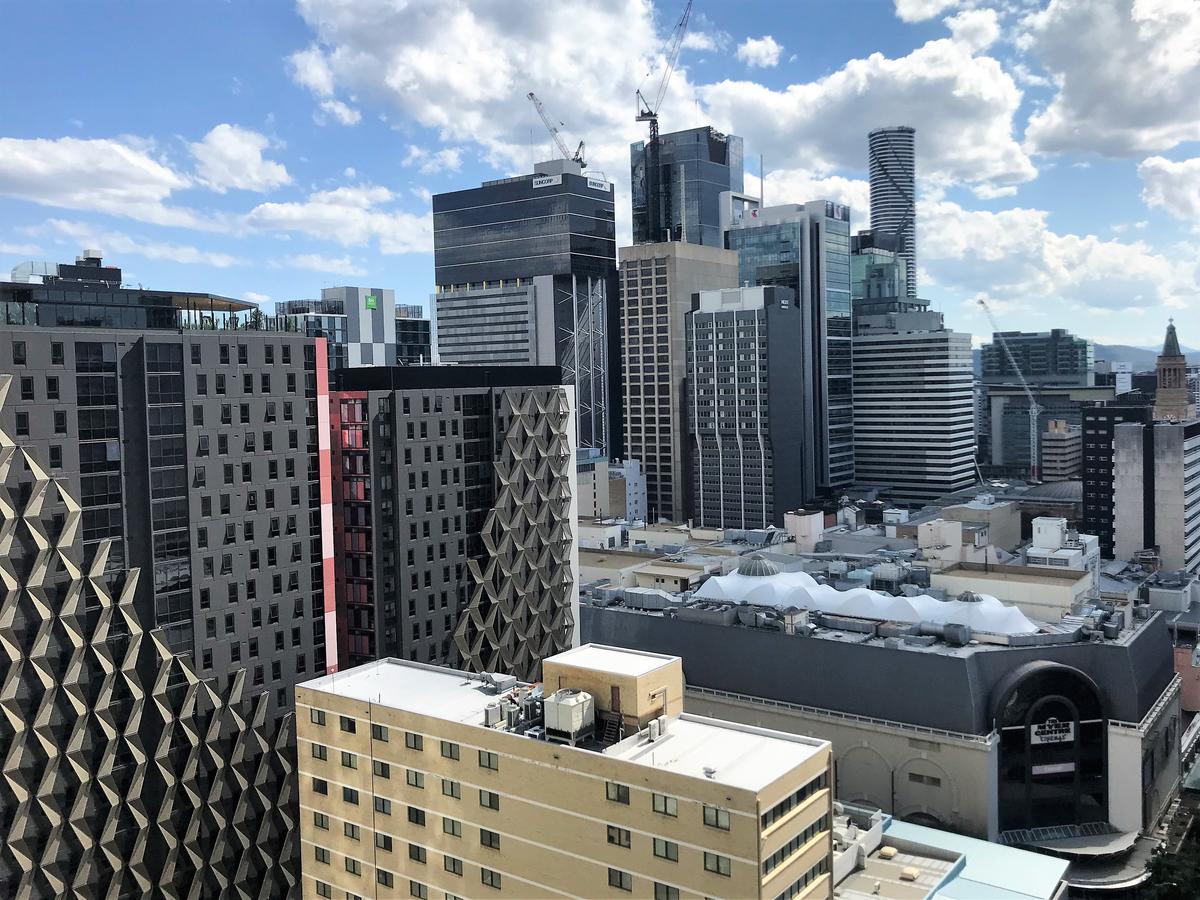 Brisbane City Apartments (Albert St CBD) - thumb 4