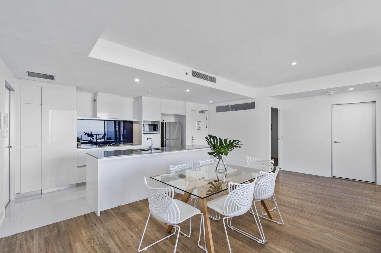 Circle On Cavill - GCLR - Accommodation in Surfers Paradise 22