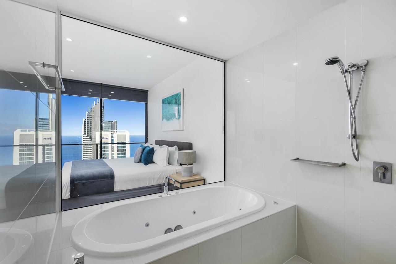 Circle On Cavill - GCLR - Accommodation in Surfers Paradise 16